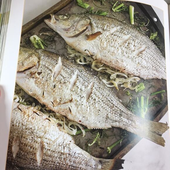 Williams-Sonoma Cooking from the Farmers' Market Cookbook Hard Cover Dust Jacket - Picture 8 of 9